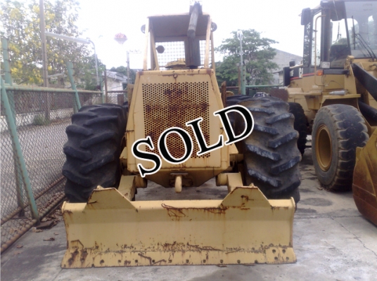 รถลากซุง บจก.สหสินอีควิปเม้นท์ โทร.081-5851880, 02-5168100-1 www.sahasinequipment.com รถลากซุง บจก.สหสินอีควิปเม้นท์ โทร.081-5851880, 02-5168100-1 www.sahasinequipment.com