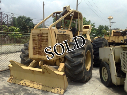 รถลากซุง บจก.สหสินอีควิปเม้นท์ โทร.081-5851880, 02-5168100-1 www.sahasinequipment.com รถลากซุง บจก.สหสินอีควิปเม้นท์ โทร.081-5851880, 02-5168100-1 www.sahasinequipment.com