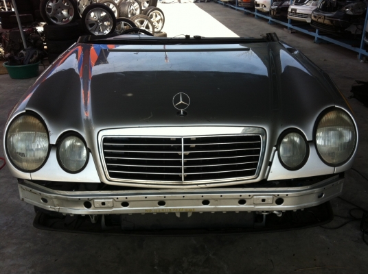 ขายหัวตัดพร้อมเครื่องยนต์ MERCEDES BENZ E240 เกียร์ออโต  พาร์ทแท้นำเข้าจากญี่ปุ่น!!!!