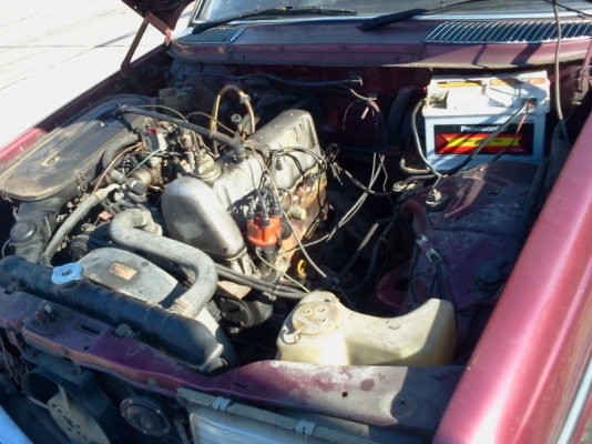 ขายBenz 230e  w 123  เครื่องเนียบ ภายในสวย อังกฤษแท้  มีซันรุฟ  ขายถุกคับ