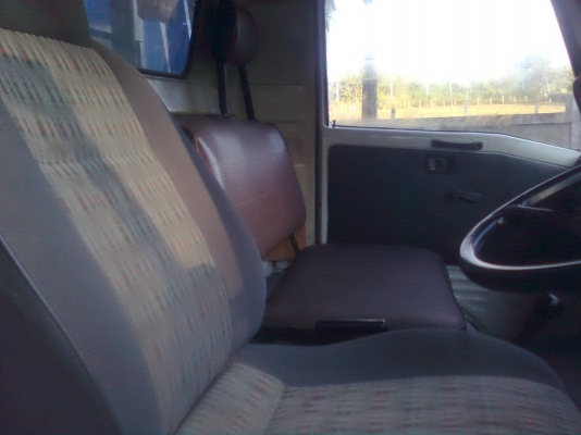 ขาย 6 ล้อ ฮีโน่ KM 779 ห้างแท้ 117 แรง เครื่อง เกียร์แน่น คัทซีสวย เบรกจิฟฟี่ เฟืองท้ายF ยางดี ยาว 5.50 ม พร้อมใช้สุด ๆๆ