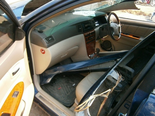 ขออนุญาติ ขายรถอุบัติเหตครับ 081-142-7881 ขออนุญาติ ขายรถอุบัติเหตครับ 081-142-7881