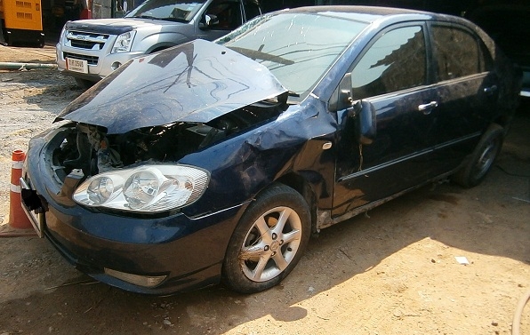 ขออนุญาติ ขายรถอุบัติเหตครับ 081-142-7881