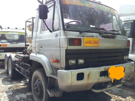 ขายหัวลากแก๊ส 6 ถัง NISSAN CW 430  290 แรงม้า