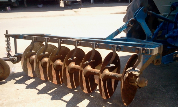 **ขายรถไถฟอร์ด6600เสื้อลายพร้อมใบดันและผานเจ็ดยี่ห้อไคเฮงหลีครับ** **ขายรถไถฟอร์ด6600เสื้อลายพร้อมใบดันและผานเจ็ดยี่ห้อไคเฮงหลีครับ**