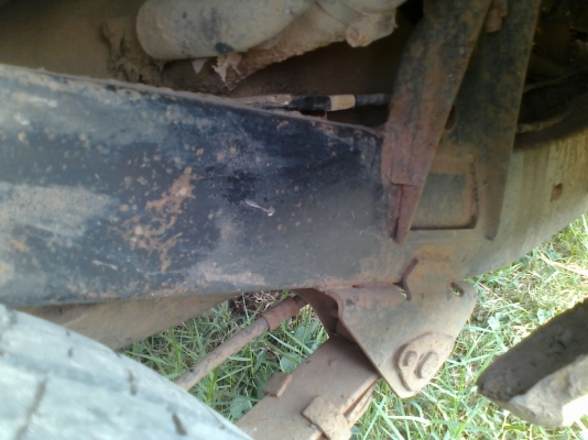 รถกระบะTOYOTA HERO 2400 ไมสองหลุมเครื่องดี คันซีไม่ผุ รถกระบะTOYOTA HERO 2400 ไมสองหลุมเครื่องดี คันซีไม่ผุ