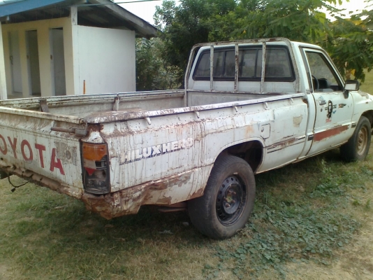 รถกระบะTOYOTA HERO 2400 ไมสองหลุมเครื่องดี คันซีไม่ผุ รถกระบะTOYOTA HERO 2400 ไมสองหลุมเครื่องดี คันซีไม่ผุ