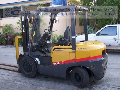 ขายรถ โฟล์คลิฟท์ TCM รุ่น FD30T3 ขายรถ โฟล์คลิฟท์ TCM รุ่น FD30T3