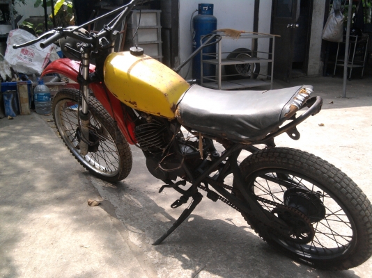 ขาย ยามาฮ่า ดีที 125 โมโน ตามสภาพราคาถูกครับ