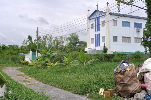 ขายลดราคาถูก ที่ดินเนื้อที่ 359.7 ตารางวา เข้าซอยจากถนนเฉลิมพระเกียรติ ร.9 ซอย 28 เพียง 2.2 กม. ใกล้ ม.ราม 2 เพียง 700 ม.