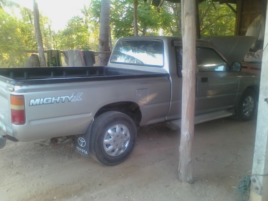 รถกระบะโตโยต้า แคป เครื่อง2500ปี่2535 พวงมาลัย ธรรมดากระบะแอ์โร่รายเนอร์ รถพร้อมใช้แอร์เย็น