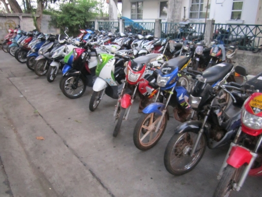 ยังไงก็ขายมอไซค์มือสองทุกรุ่นหลายคันราคาปลีกส่ง ยังไงก็ขายมอไซค์มือสองทุกรุ่นหลายคันราคาปลีกส่ง