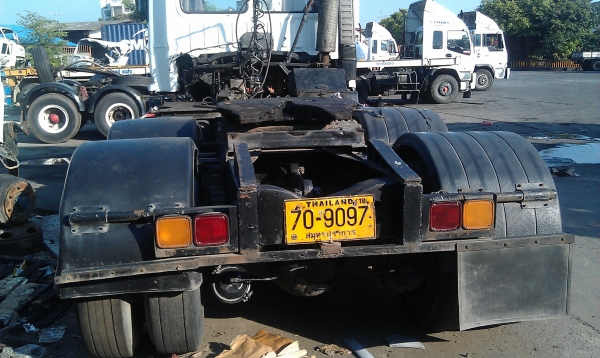 ขายรถหัวลากHINO 10 ล้อพร้อมใช้งาน