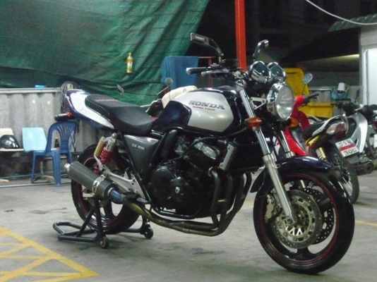 ถูกที่สุด//.CB400sf ปี94 ไมล์3ลูกสวยๆเครื่องแน่นๆท่อไทเทเสียงโหดๆบิดมันมีอินวอยแท้ๆคับ