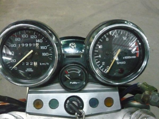 ถูกที่สุด//.CB400sf ปี94 ไมล์3ลูกสวยๆเครื่องแน่นๆท่อไทเทเสียงโหดๆบิดมันมีอินวอยแท้ๆคับ