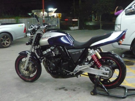 ถูกที่สุด//.CB400sf ปี94 ไมล์3ลูกสวยๆเครื่องแน่นๆท่อไทเทเสียงโหดๆบิดมันมีอินวอยแท้ๆคับ