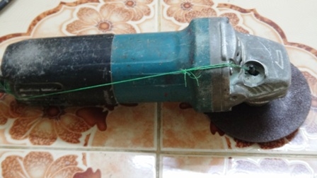 เครื่องเจียรไฟฟ้าMAKITAรุ่น9553B พร้อมใช้งาน ถูกมาก เครื่องเจียรไฟฟ้าMAKITAรุ่น9553B พร้อมใช้งาน ถูกมาก