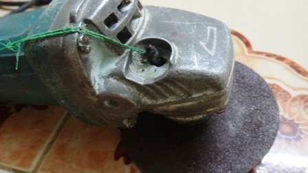 เครื่องเจียรไฟฟ้าMAKITAรุ่น9553B พร้อมใช้งาน ถูกมาก เครื่องเจียรไฟฟ้าMAKITAรุ่น9553B พร้อมใช้งาน ถูกมาก