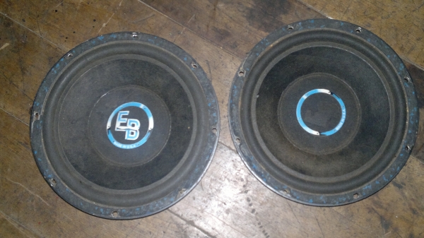 ขายลำโพงซับติดรถยนต์ดอก10นิ้วโครงหล่อ usa