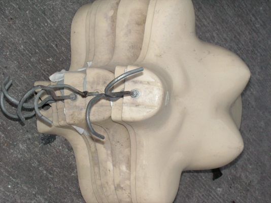 หุ่นแขวนโชว์เสื้อ 2เเบบ