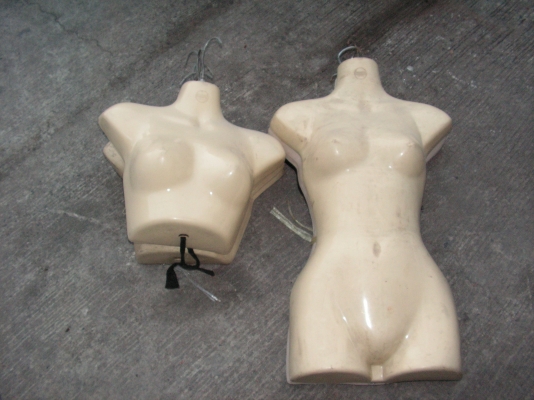 หุ่นแขวนโชว์เสื้อ 2เเบบ