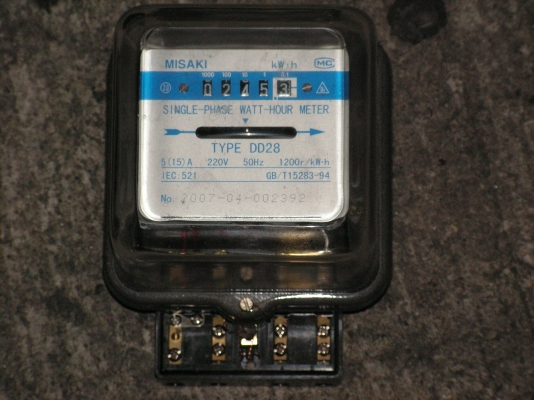 มิเตอร์ไฟ4ลูก500บาท(พี่ที่อยู่ดอนเมืองรับไปดูเเลต่อเเล้วครับ)