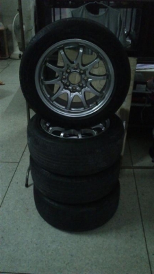 ขายแม็ก lansoลายce28 ขอบ15 4/100/114 พร้อมยาง ขายแม็ก lansoลายce28 ขอบ15 4/100/114 พร้อมยาง