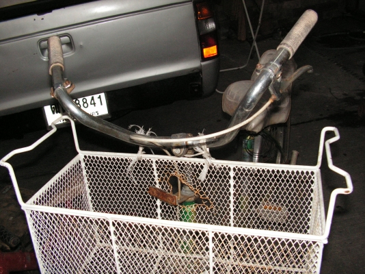 จักรยาน2คัน 1000บาท(พี่ที่อยู่มีนบุรีรับไปดูเเลต่อแล้วครับ)