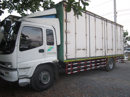 FTR-33P2รถห้างปี47รถสวยสภาพพร้อมใช้