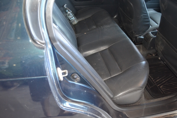 ขายรถเก๋ง  โตโยต้า โคโรล่า 1.3 GLI สภาพพร้อมใช้