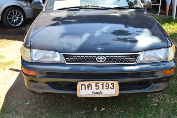 ขายรถเก๋ง  โตโยต้า โคโรล่า 1.3 GLI สภาพพร้อมใช้