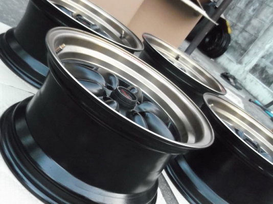 ล้อ15 กล้วยหวีอวบๆ 4รู100 กว้าง 8 ออฟ 20 ล้อ15 กล้วยหวีอวบๆ 4รู100 กว้าง 8 ออฟ 20