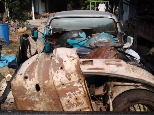 ขาย ซาก vespa รถแท้กับไม่แท้ครบ แท้ 25000 บาท ไม่แท้ 21000 บาท ครับ