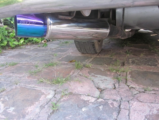 ISUZU  อีซูซุ ปี 89  สีขาวเดิม 4 ประตู  MAX 15 ราคา 159,000 บาท