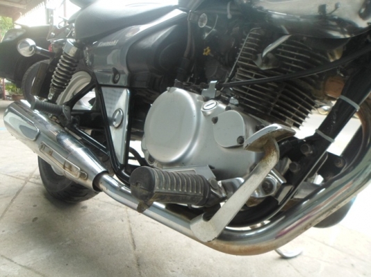 ขายKAWASAKI BOSS 175CCปี48ราคาโดนโดนสภาพพร้อมใช้ครับ