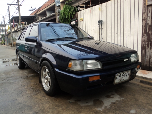 ขายmazda 323 เครื่อง1500 สภาพสวยพร้อมใช้
