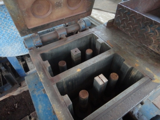 เครื่องอัดทำอิฐบล๊อกประสาน ไฮดรอลิก