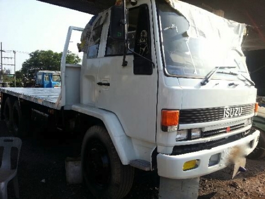 รถอิซูซุ 10 ล้อ พื้นเรียบ FVM 175 แรงม้า   สนใจติดต่อ 081 - 6079515