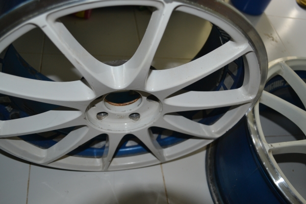 ขายล้อแม็กแท้ 17 1 คู่ 4900