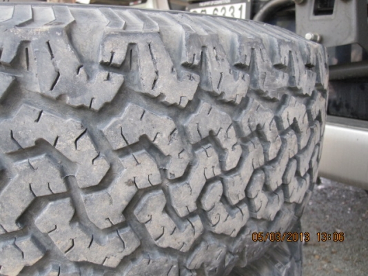 ขายแม็ก 15 ยาง BF 31/10.5/15 ATปี 4707 ดอกสวย หนาไม่มีปะ