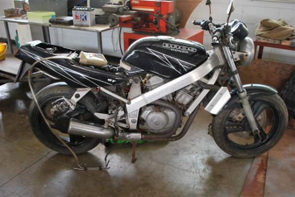 ขาย honda bros 400 ทะเบียนแท้