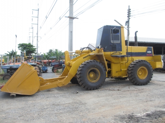 มาแล้ว KOMATSU WA300 -1  คุณภาพเยี่ยม รถนอก ไม่เคยใช้งานในไทย