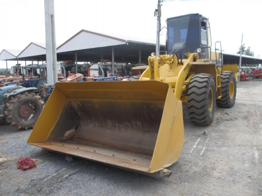 มาแล้ว KOMATSU WA300 -1  คุณภาพเยี่ยม รถนอก ไม่เคยใช้งานในไทย