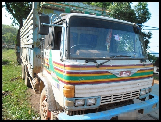 สิบล้อ F 18 2เพลาดั้ม สภาพดี สวยๆ