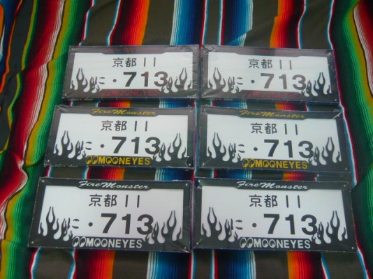 ขายครอบป้ายทะเบียน mooneyes งาน JAPAN ครับ