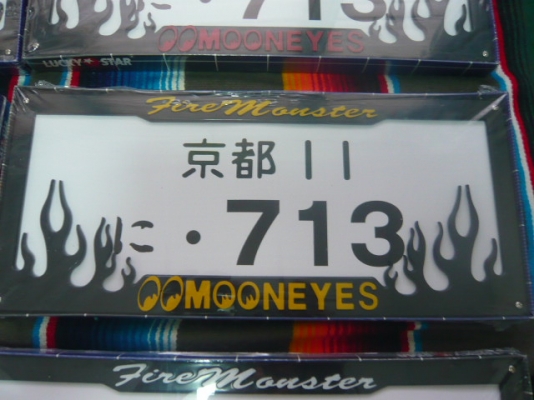 ขายครอบป้ายทะเบียน mooneyes งาน JAPAN ครับ