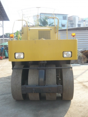 รถบด 9 ล้อยาง Sakai TS150 รถนอก นำเข้าจากญี่ปุ่น พร้อมลุยงานทุกสถานะ เอกสารครบพร้อมจัดไฟแนนท์