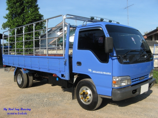 ขาย 6 ล้อ อีซูซุ NPR 130 แรง ยาว 5 ม.  ปี 2002 สภาพสวยเดิม เครื่องดี พร้อมใช้   ชมรถก่อนได้ครับ สนใจติดต่อได้ที่   081-9425443