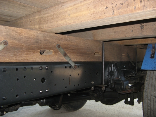 ขาย 6 ล้อ อีซูซุ NPR 130 แรง ยาว 5 ม. ปี 2002 สภาพสวยเดิม เครื่องดี พร้อมใช้ ชมรถก่อนได้ครับ สนใจติดต่อได้ที่ 081-9425443 ขาย 6 ล้อ อีซูซุ NPR 130 แรง ยาว 5 ม. ปี 2002 สภาพสวยเดิม เครื่องดี พร้อมใช้ ชมรถก่อนได้ครับ สนใจติดต่อได้ที่ 081-9425443