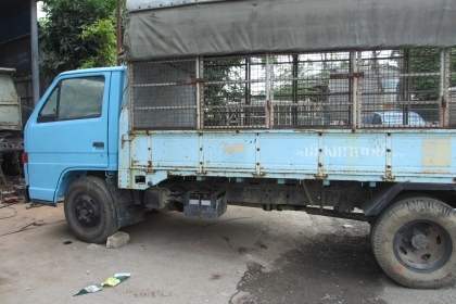 ขาย NKR 6 ล้อรถห้างแท้สภาพนางฟ้า รถสวยเดิม